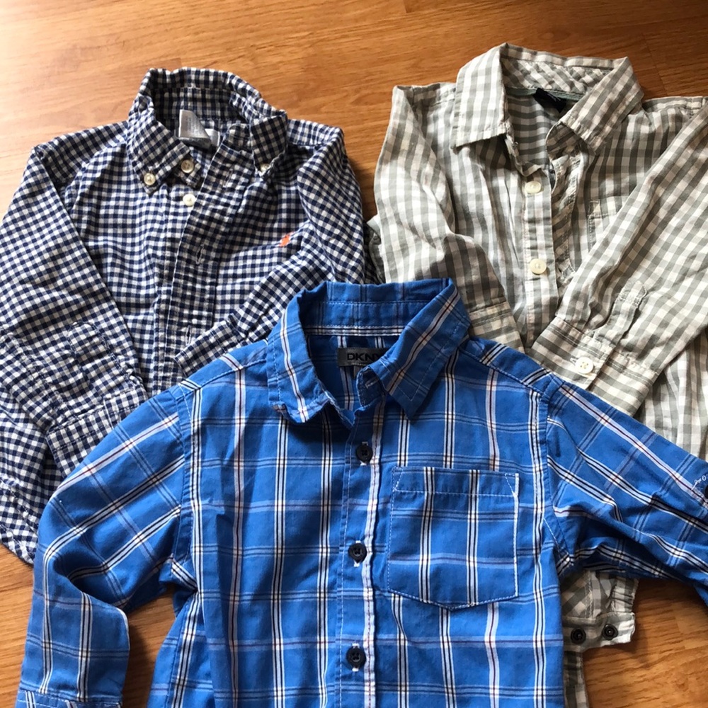 12 month like new button down shirts
